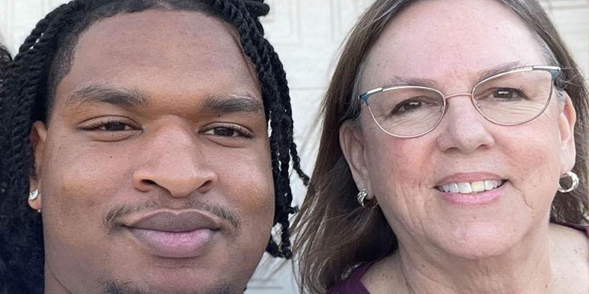 Netflix Is Turning a Thanksgiving Text Into a Movie