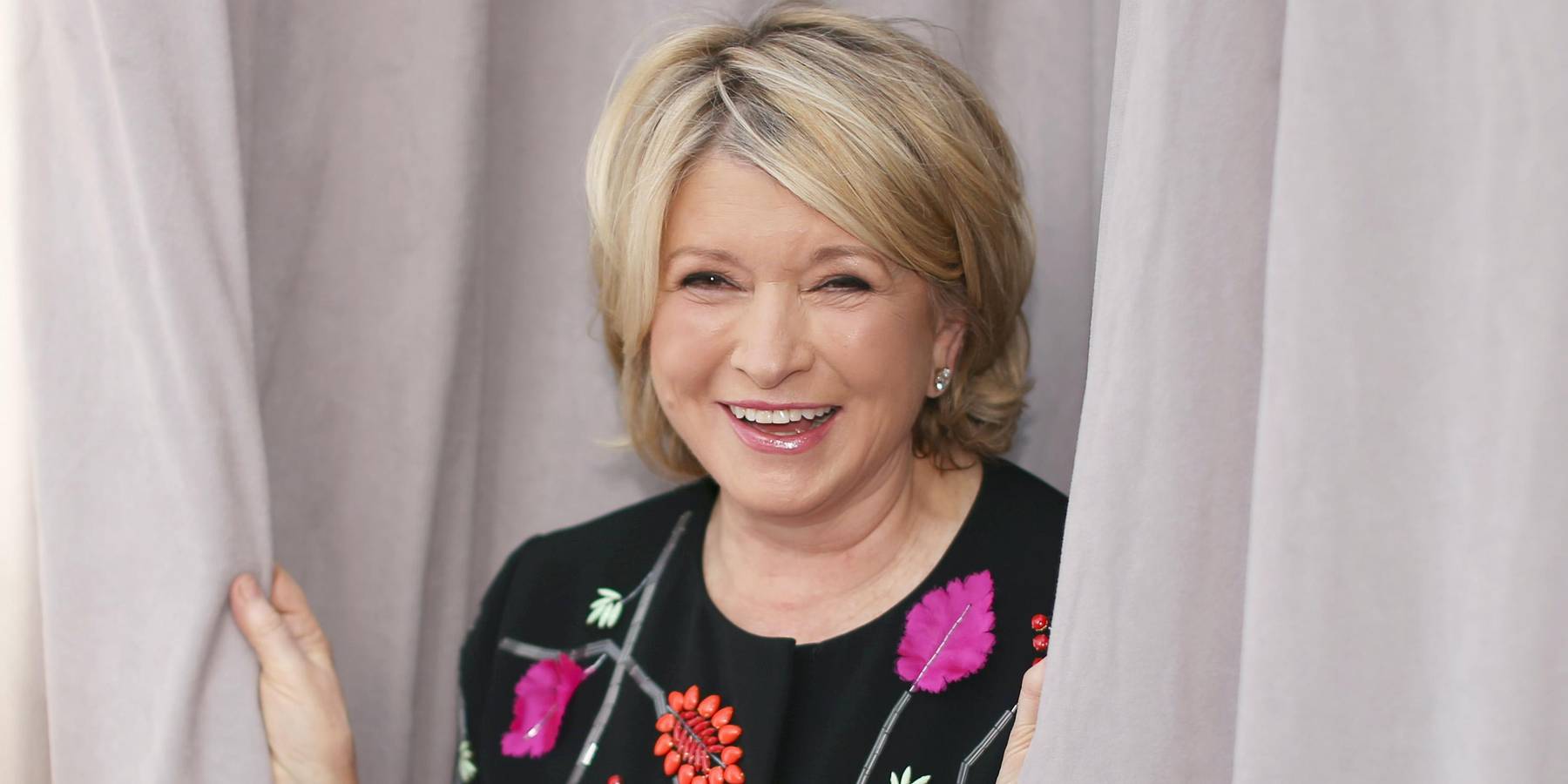 Martha Stewart Selling Replicas of Nativity Set Made in Prison