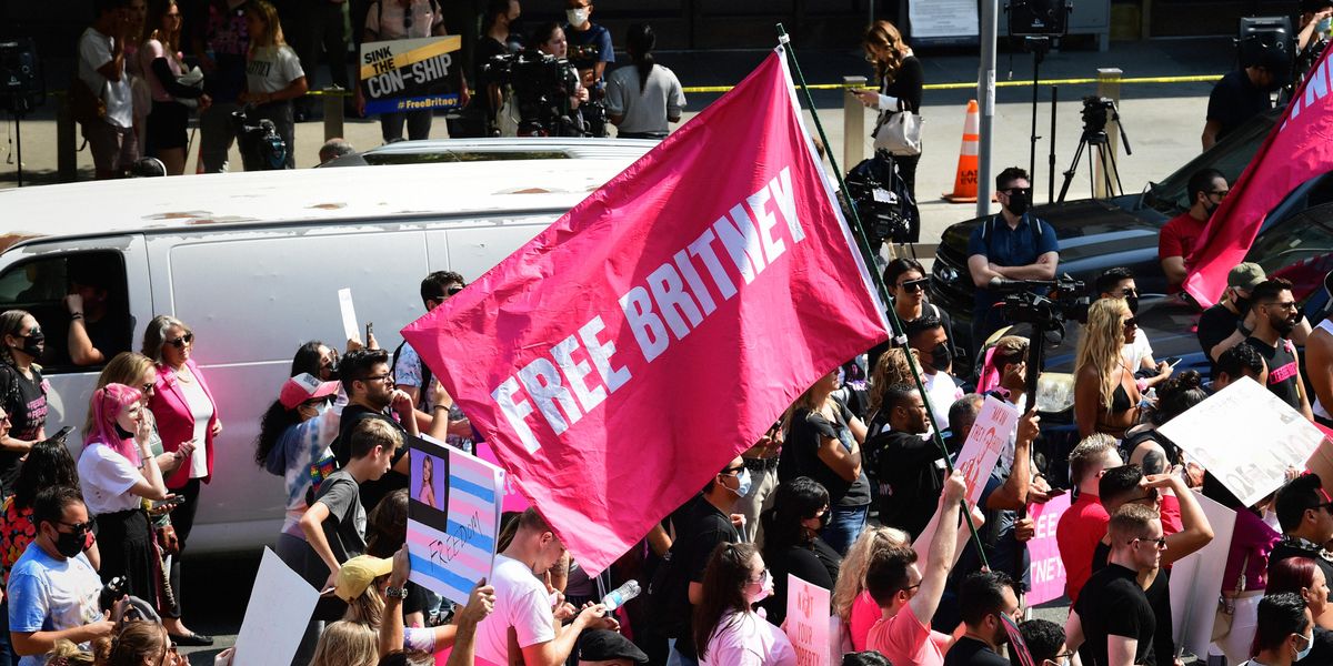 Jamie Spears Is Trying to Get Britney to Pay His Legal Fees