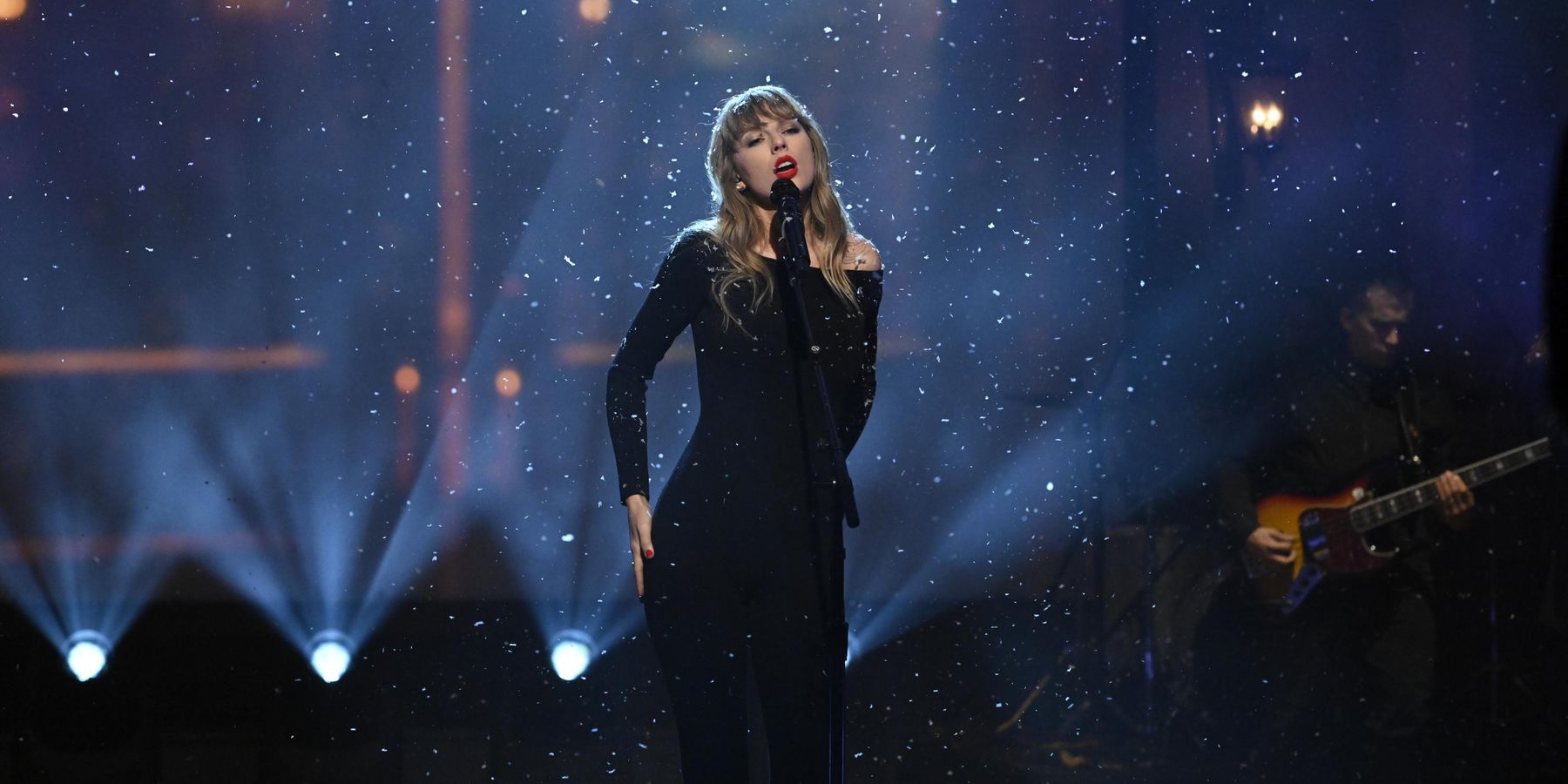 Taylor Swift Asks Copyright Court to 'Shake It Off'