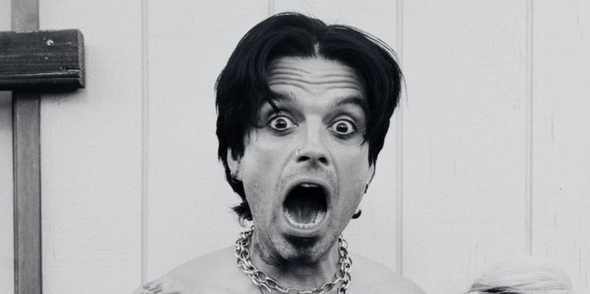 There’s an Animatronic Penis in 'Pam & Tommy'