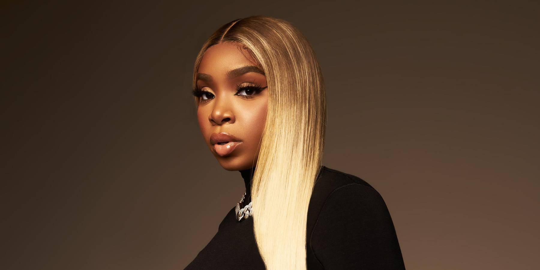 LightSkinKeisha Takes No Days Off