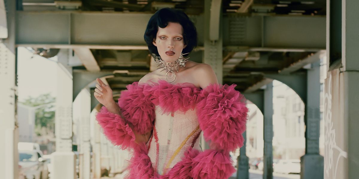 The Model Making Fashion a Little More Fish