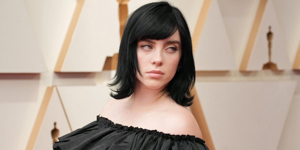 Billie Eilish Responds to Reporter Calling Her a 'Sad-Looking' Emo