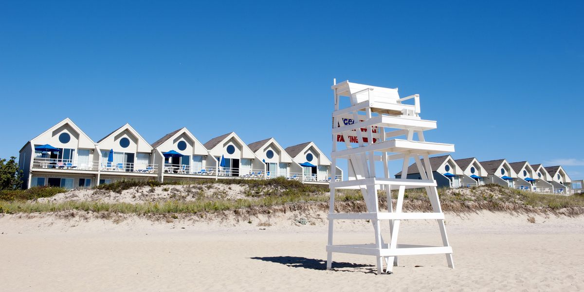 People Are Getting Botox to Treat 'Hamptons Bladder'