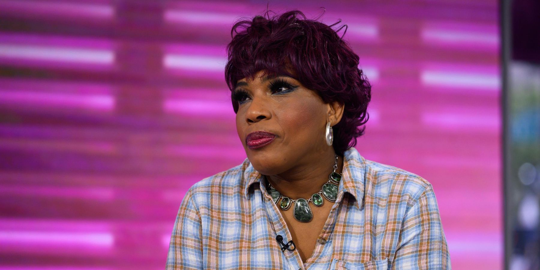 Macy Gray Apologizes, Says 'Being a Woman Is a Vibe'