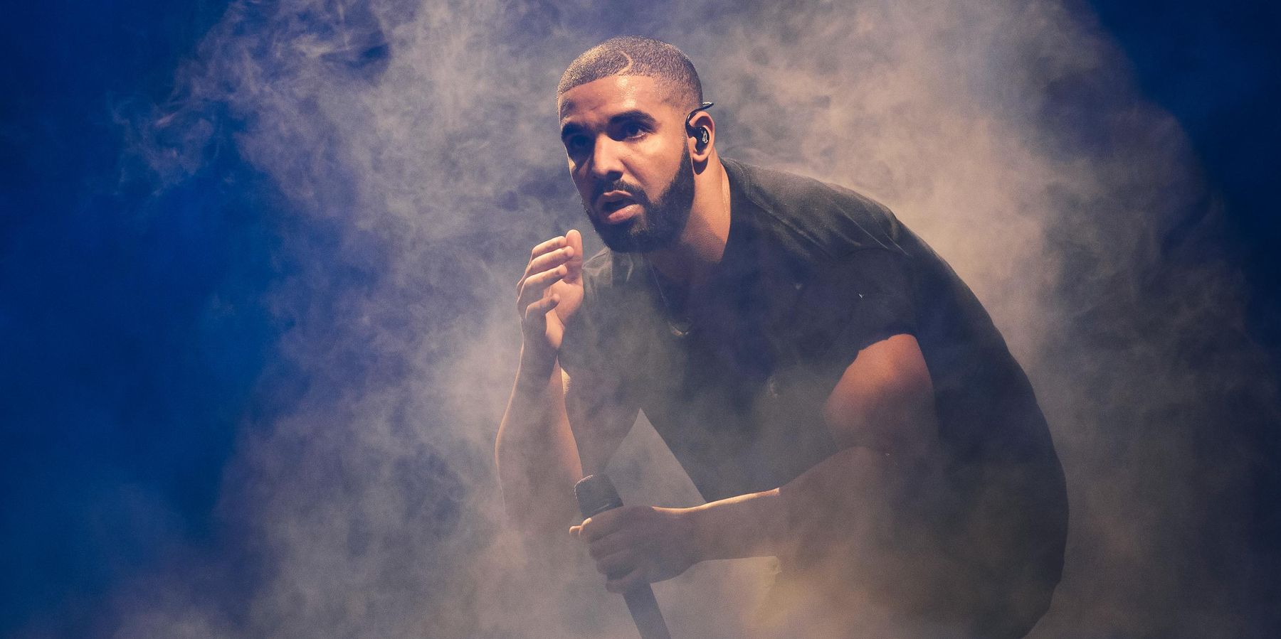 Drake Criticized For Airdropping Unknown Woman Photo of Herself