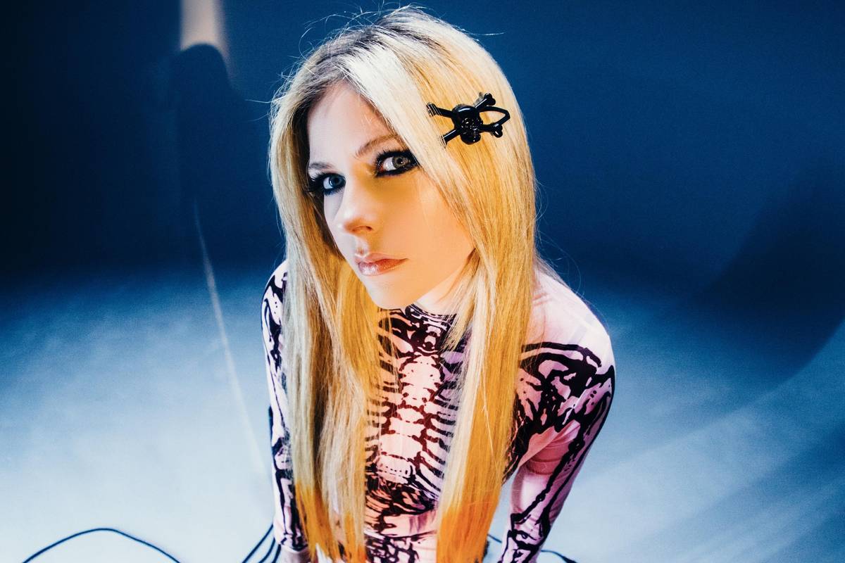 Avril Lavigne by Killstar" Taps Into Mall Goth Nostalgia - PAPER Magazine Avril Lavigne by Killstar" Taps Into Mall Goth Nostalgia - PAPER Magazine