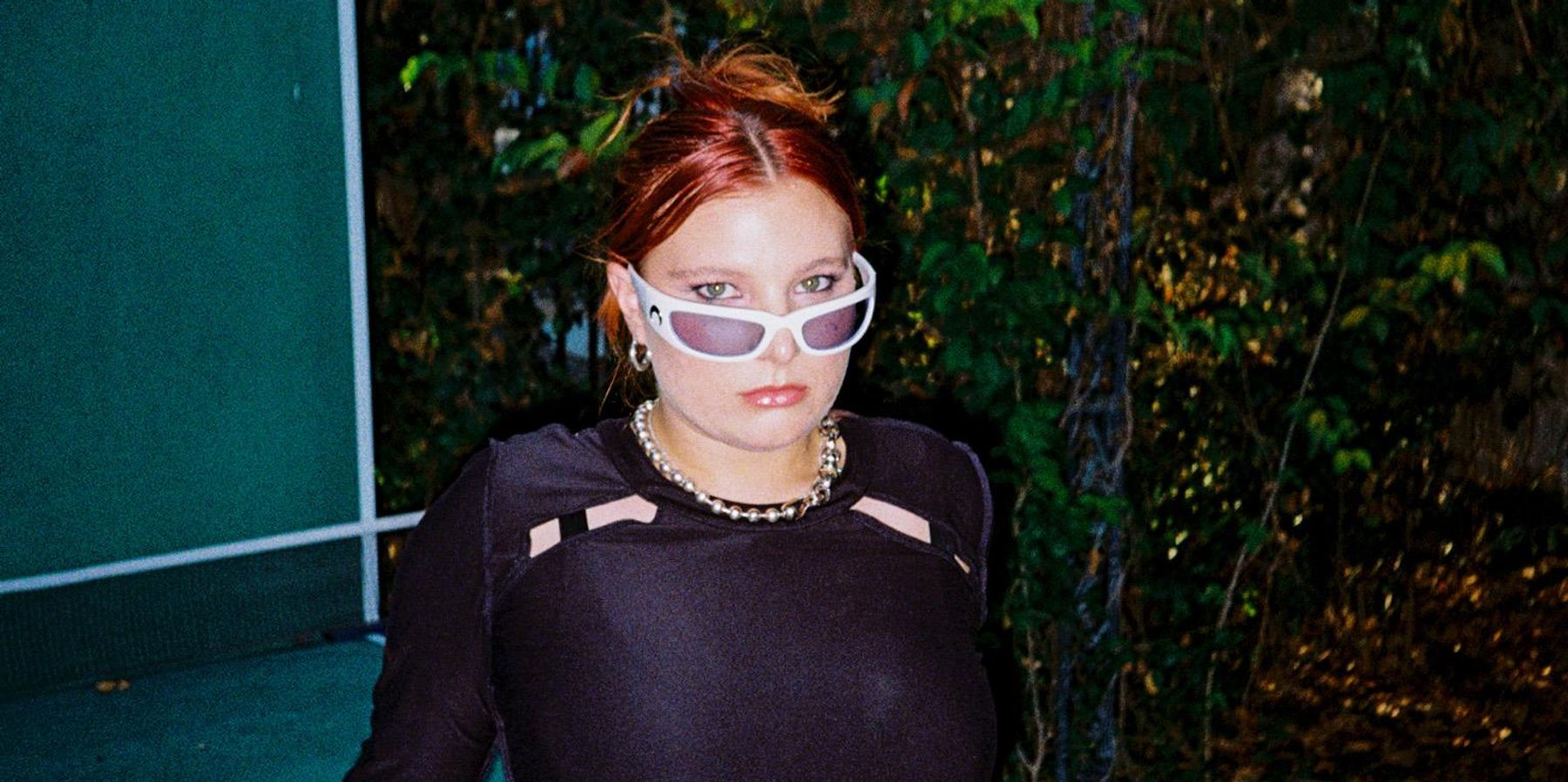 Chloe George Sings 'There You Are' Live at the Bottom of a Pool