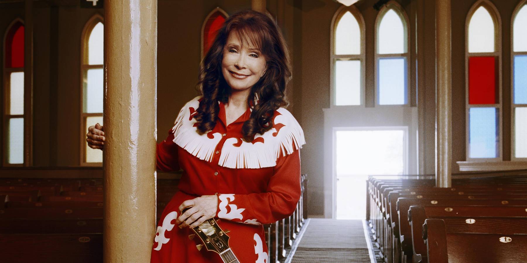 Loretta Lynn, Country Music Legend, Dies at 90