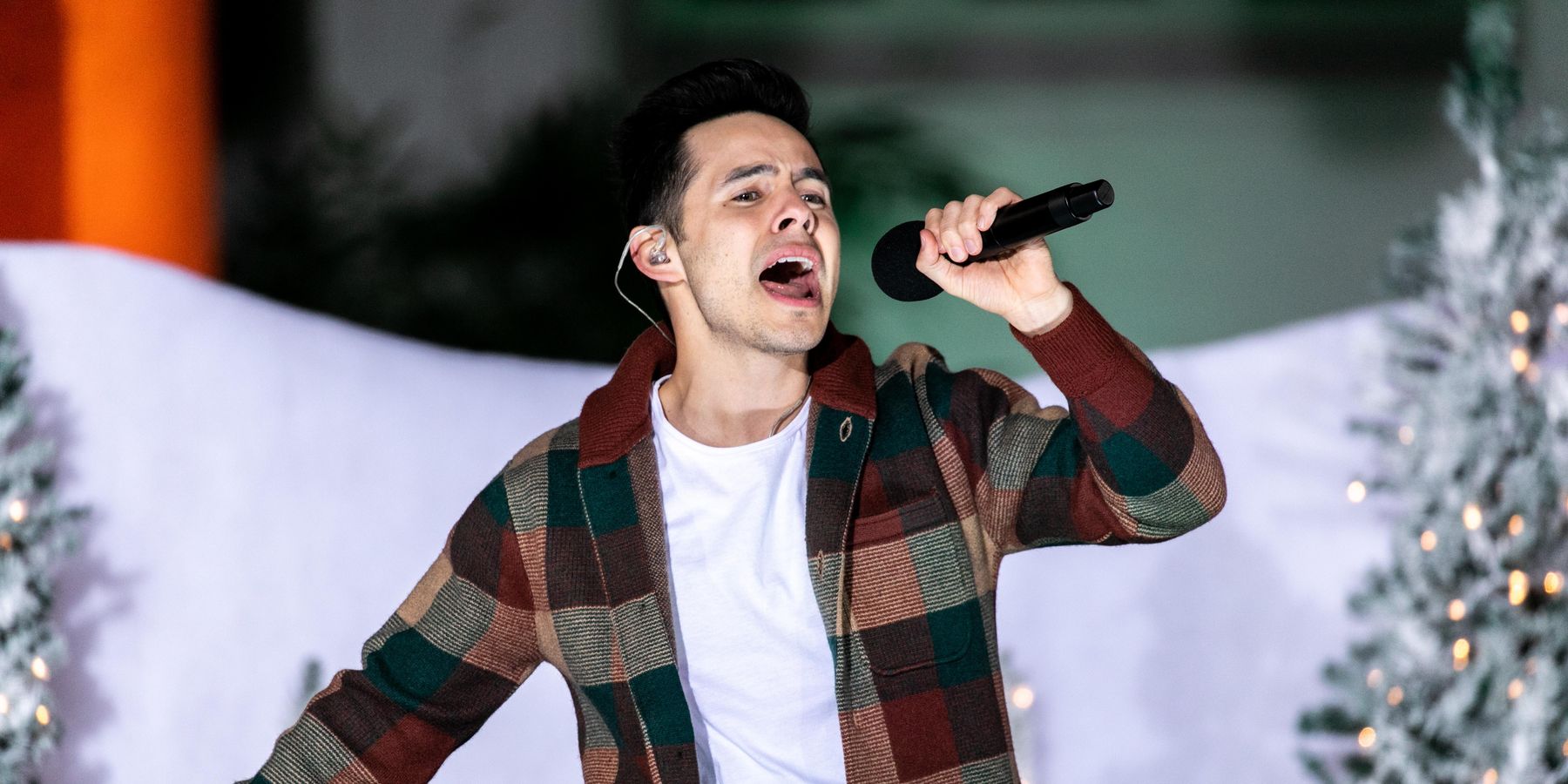 David Archuleta Addresses Fans Leaving His Christmas Show
