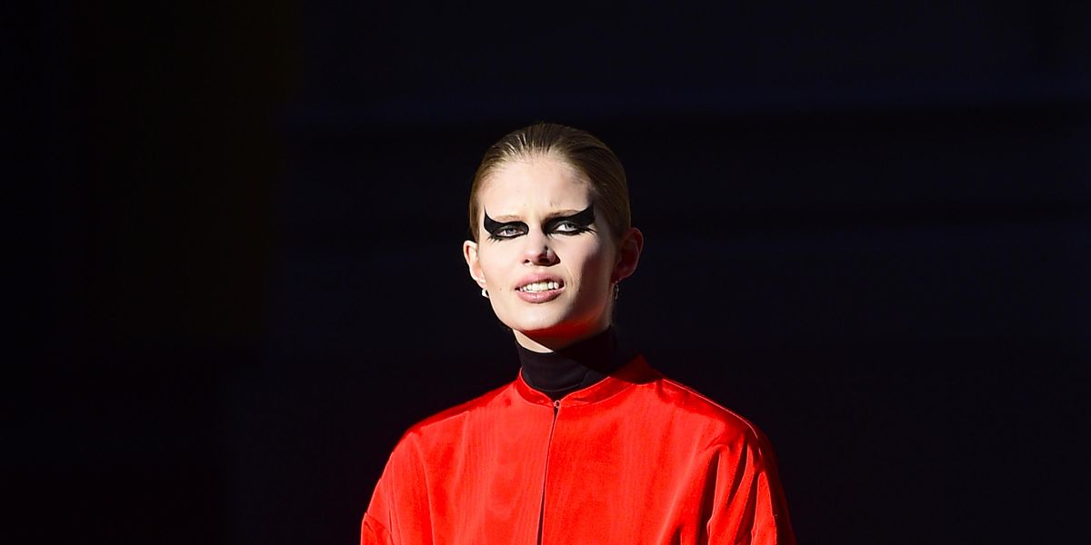 This Is Not Julia Fox