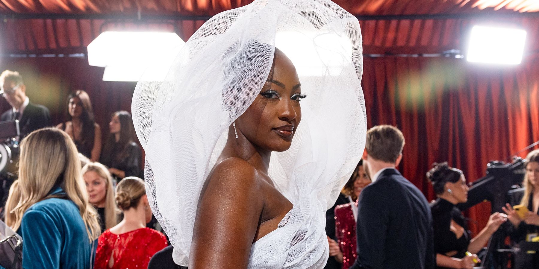 Tems Shrugs Off Criticism of 'View-Blocking' Oscars Dress