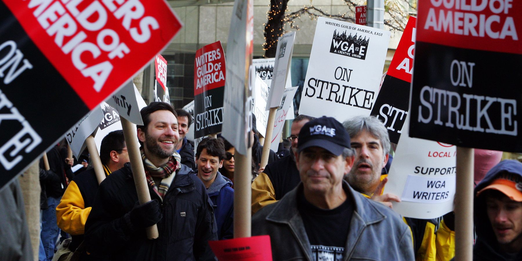 WGA Might Allow AI Scripts to Be Made Into Movies