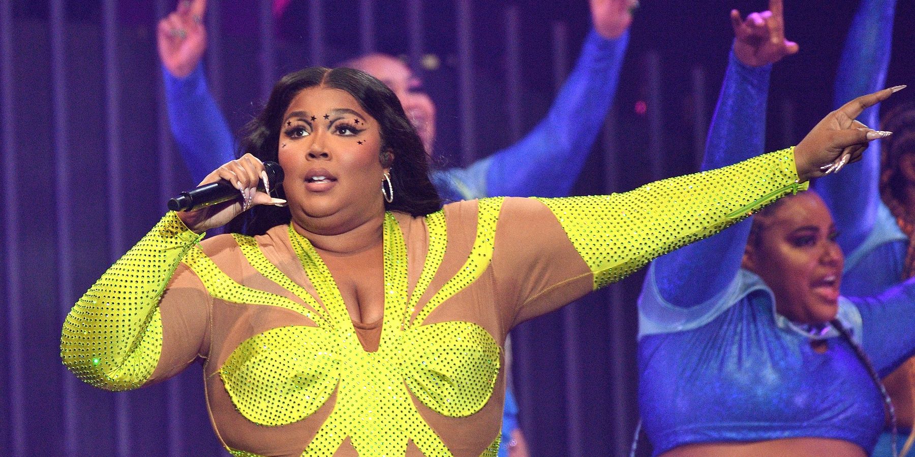 Lizzo Says She Is the 'Beauty Standard'