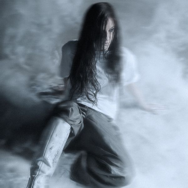 Clara La San, In Control