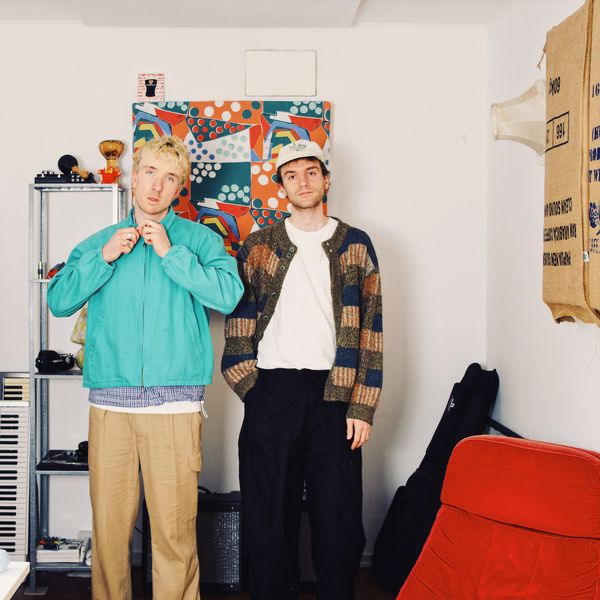 Good Neighbours Are Coming Up 'Daisies'