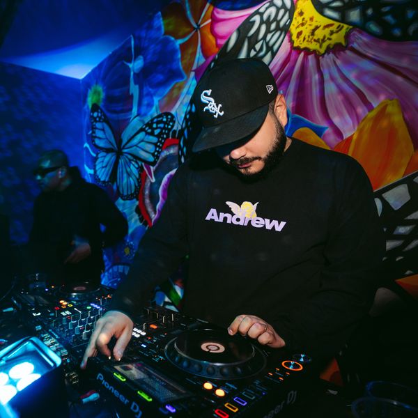 Virgin Hotel's Cerise: DJs Spin Chicago’s Beats to New Heights