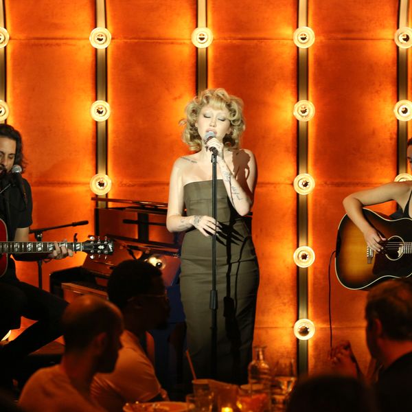 So & So's: A Secret Singing Spot