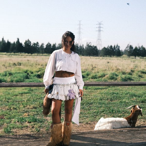 Mallrat Spreads a Bit of 'Hocus Pocus'