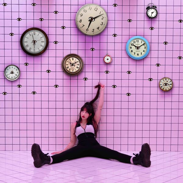 Always Scrolling: Kelsi Davies