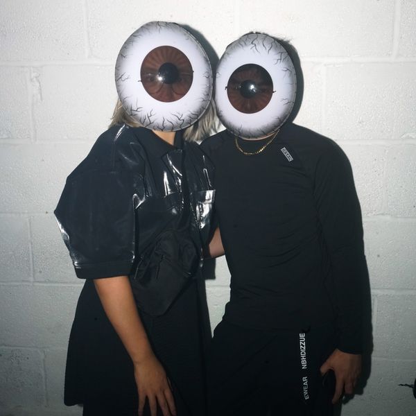 A Mysterious Night With Two Shell