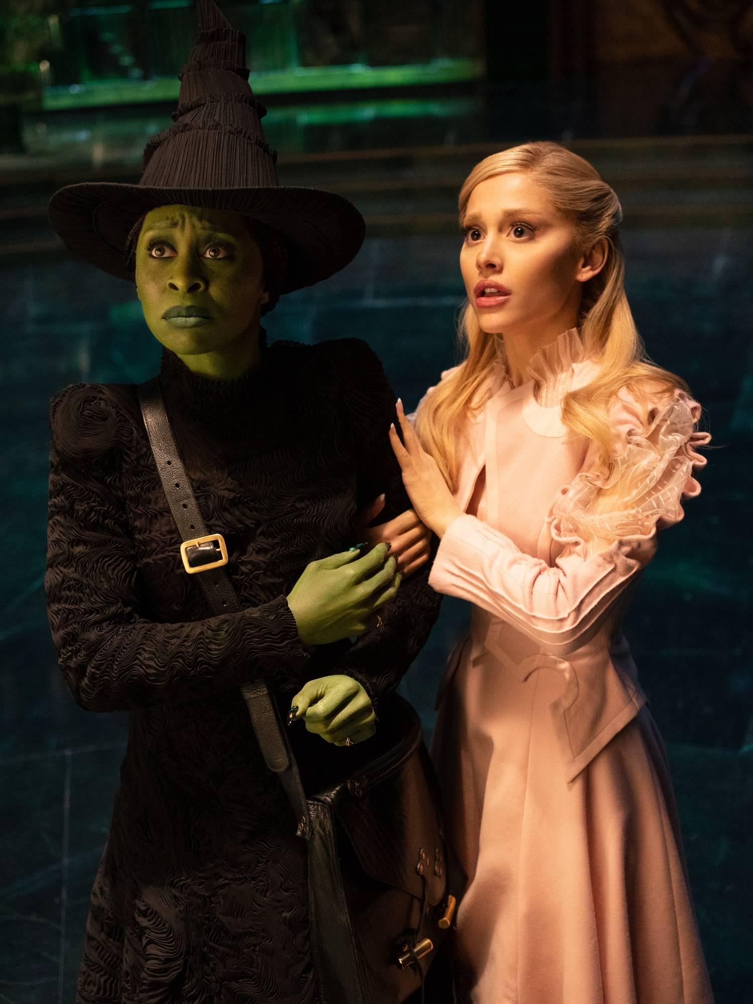 How the Land of Oz's Clothing Came to Life in 'Wicked' - PAPER Magazine How the Land of Oz's Clothing Came to Life in 'Wicked' - PAPER Magazine