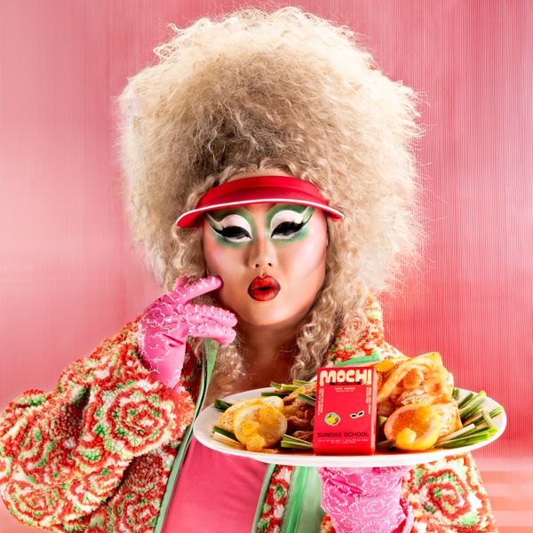 Kim Chi and Sundae Flowers Launch Korean-Inspired Edibles