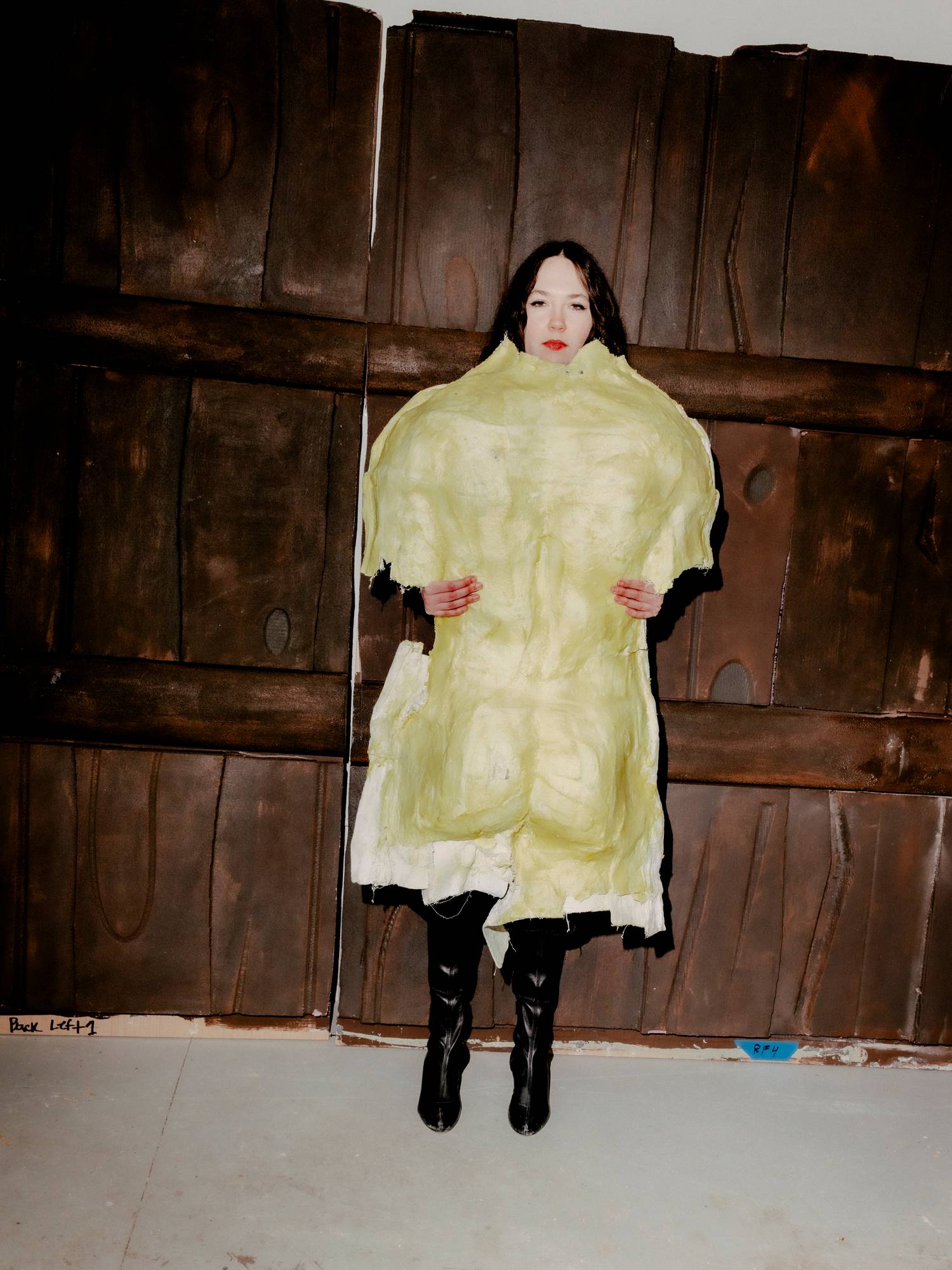 Isabelle Frances McGuire, American Dreamer and Nightmare Artist - PAPER Magazine Isabelle Frances McGuire, American Dreamer and Nightmare Artist - PAPER Magazine
