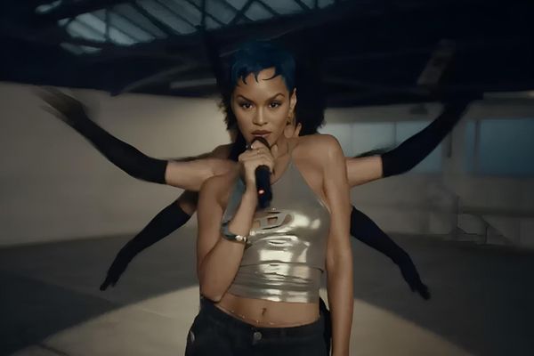 LAVAUD'S MESMERIZING LIVE PERFORMANCE OF “3AM IN LONDON”