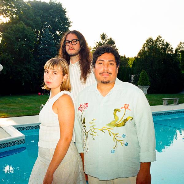 Beach Bunny Breaks Down 'Tunnel Vision' Track By Track