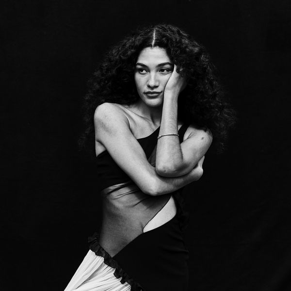 Olivia Dean On The Art of Living