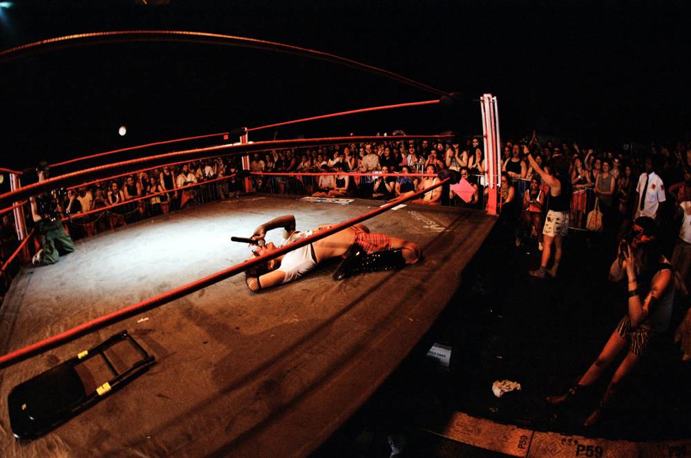 Inside Twinks vs. Dolls: Total Carnage