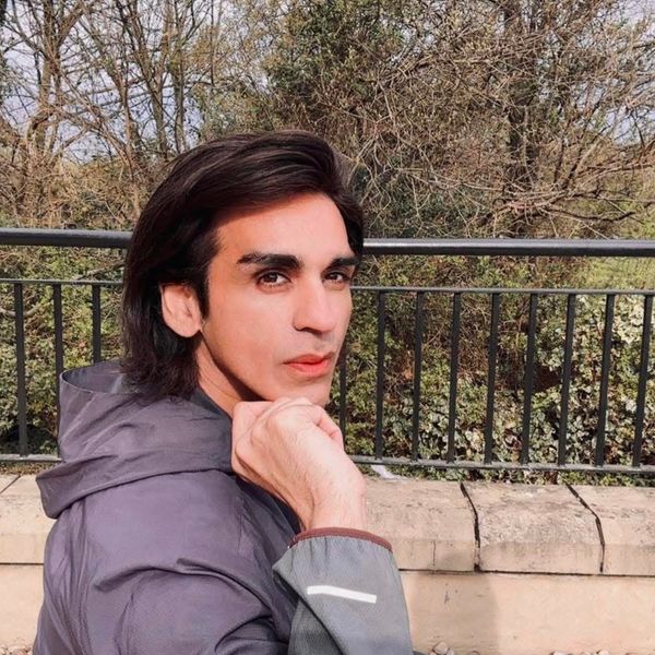 Ilius Ahmed Is the Ultimate '90s Fashion Historian