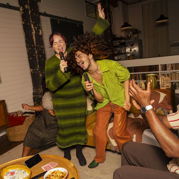 Unwrap Unbeatable Deals This Holiday Season with Verizon