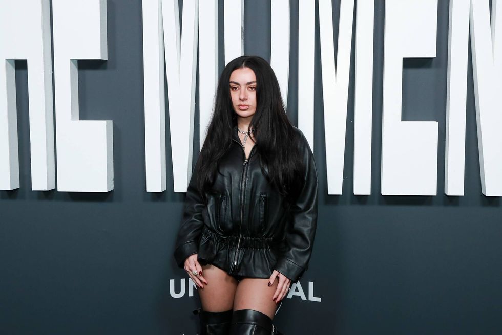 Charli xcx Versus the Dance Floor