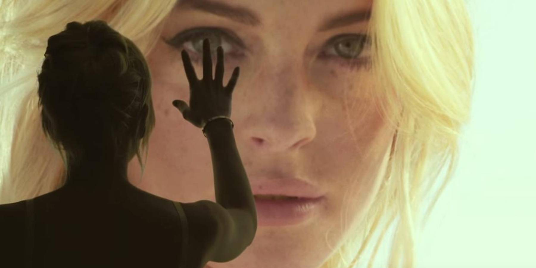 Lindsay Lohan Has Deleted Every Photo On Her Instagram