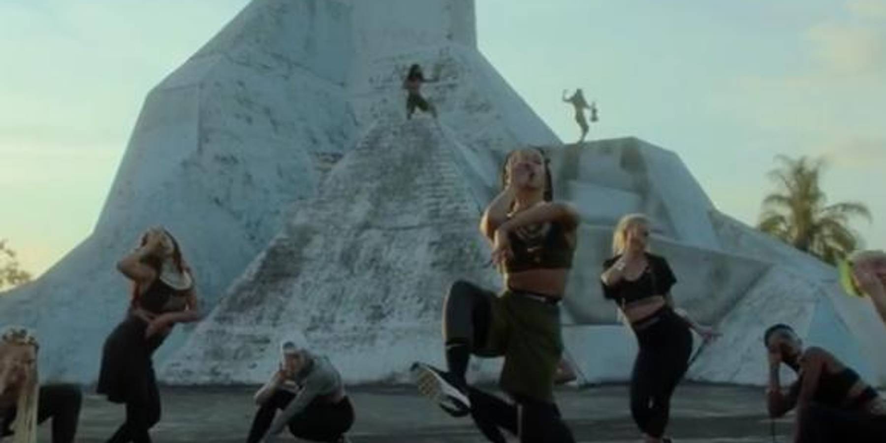 Watch FKA twigs's Mysterious New Teaser For Her Nike Collaboration