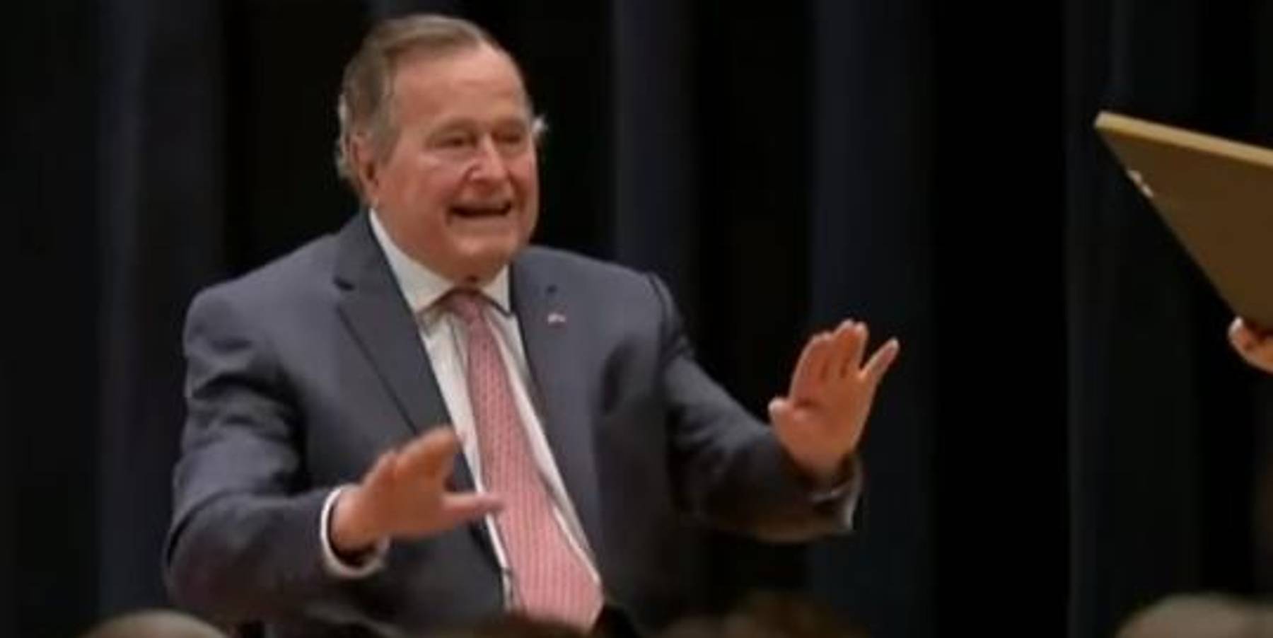 Here's George H.W. Bush's Letter To Trump On Why He Can't Go To The Inauguration