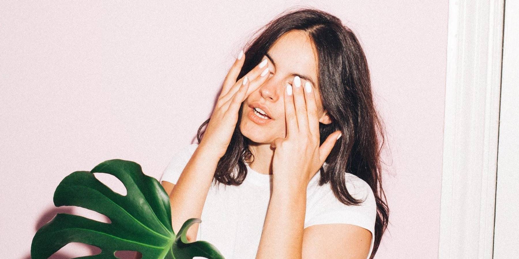 Meet British Singer-Rapper Lola Coca