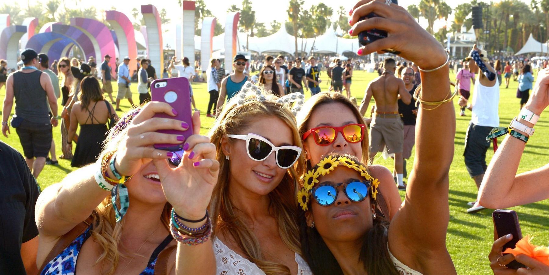 Paris Hilton's Coachella Fashion Do's and Don'ts