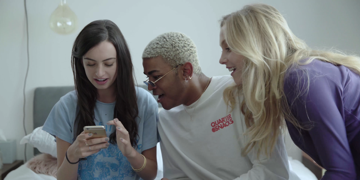 PREMIERE: Watch the Instagram and Texting Fueled Final Episodes of Cazzie David's "Eighty-Sixed"