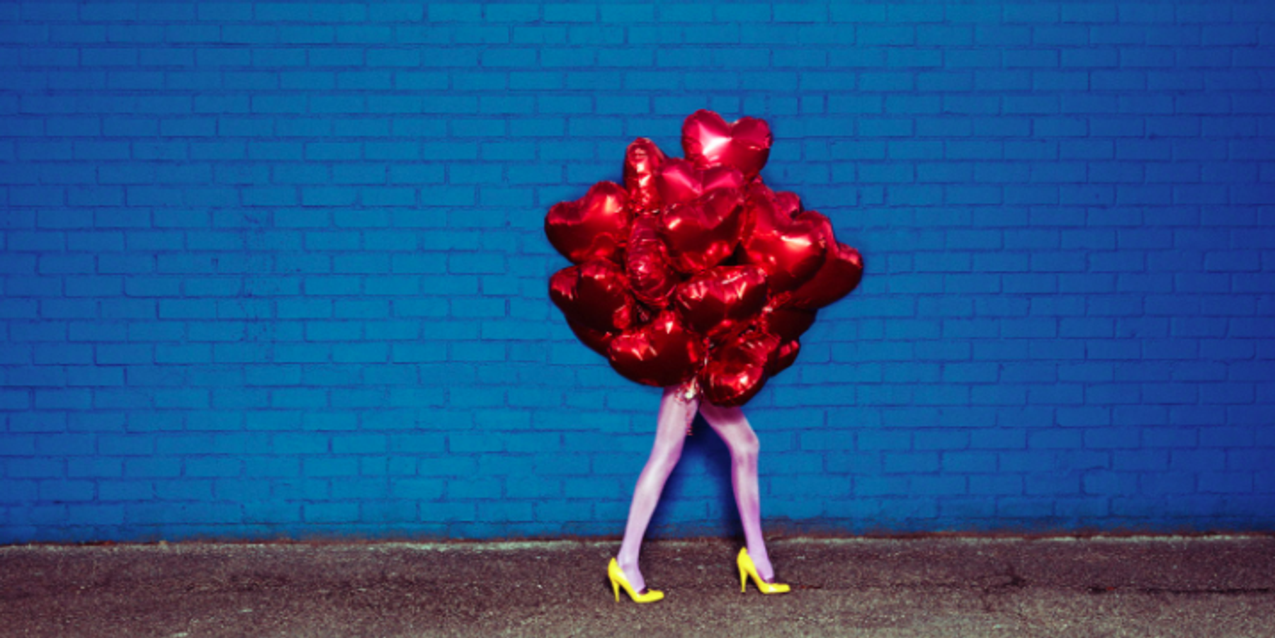 Meet the Woman Photographing the 2018 Golden Globes on Instagram