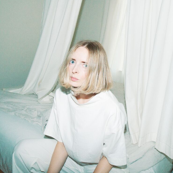 New Zealand Pop Star Chelsea Jade Is Breaking the Mold