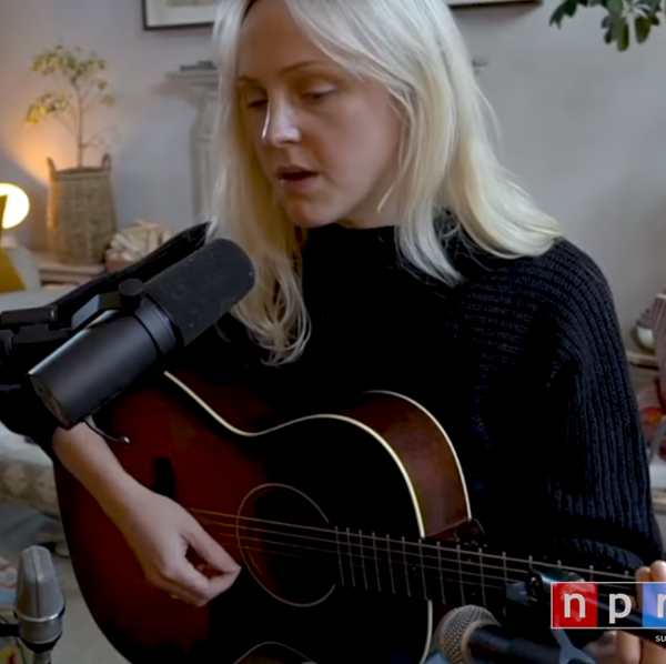 Let Laura Marling’s 'Tiny Desk' Set Comfort You