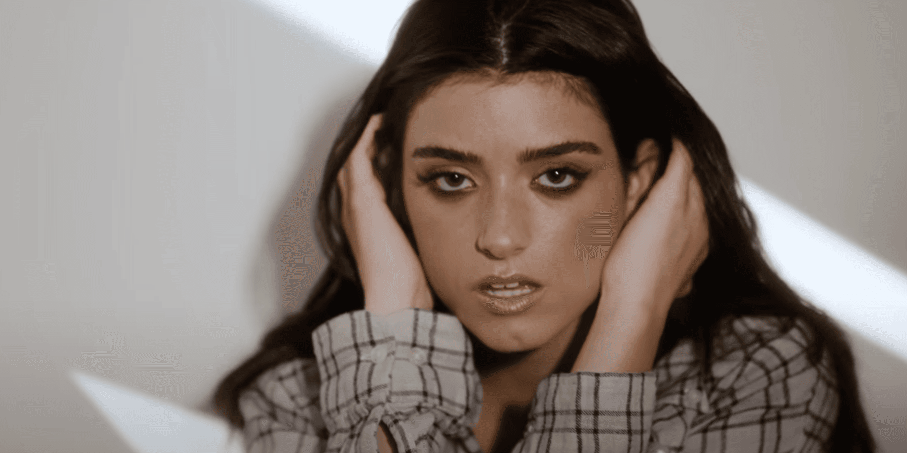 Watch Dixie D'Amelio's Music Video For 'Be Happy'