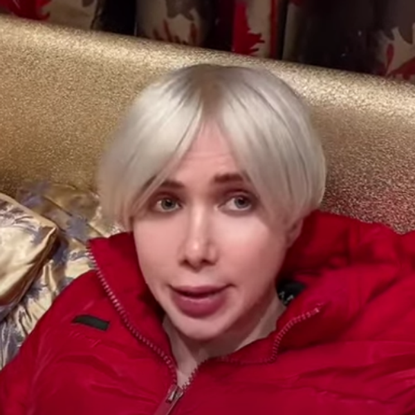 Oli London Says They're 'Nonbinary Korean'