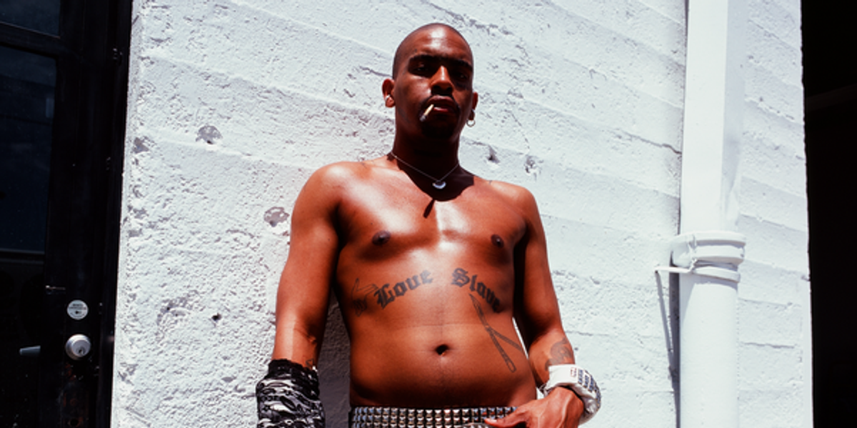 Izzy Spears Goes Feral on 'FIST'