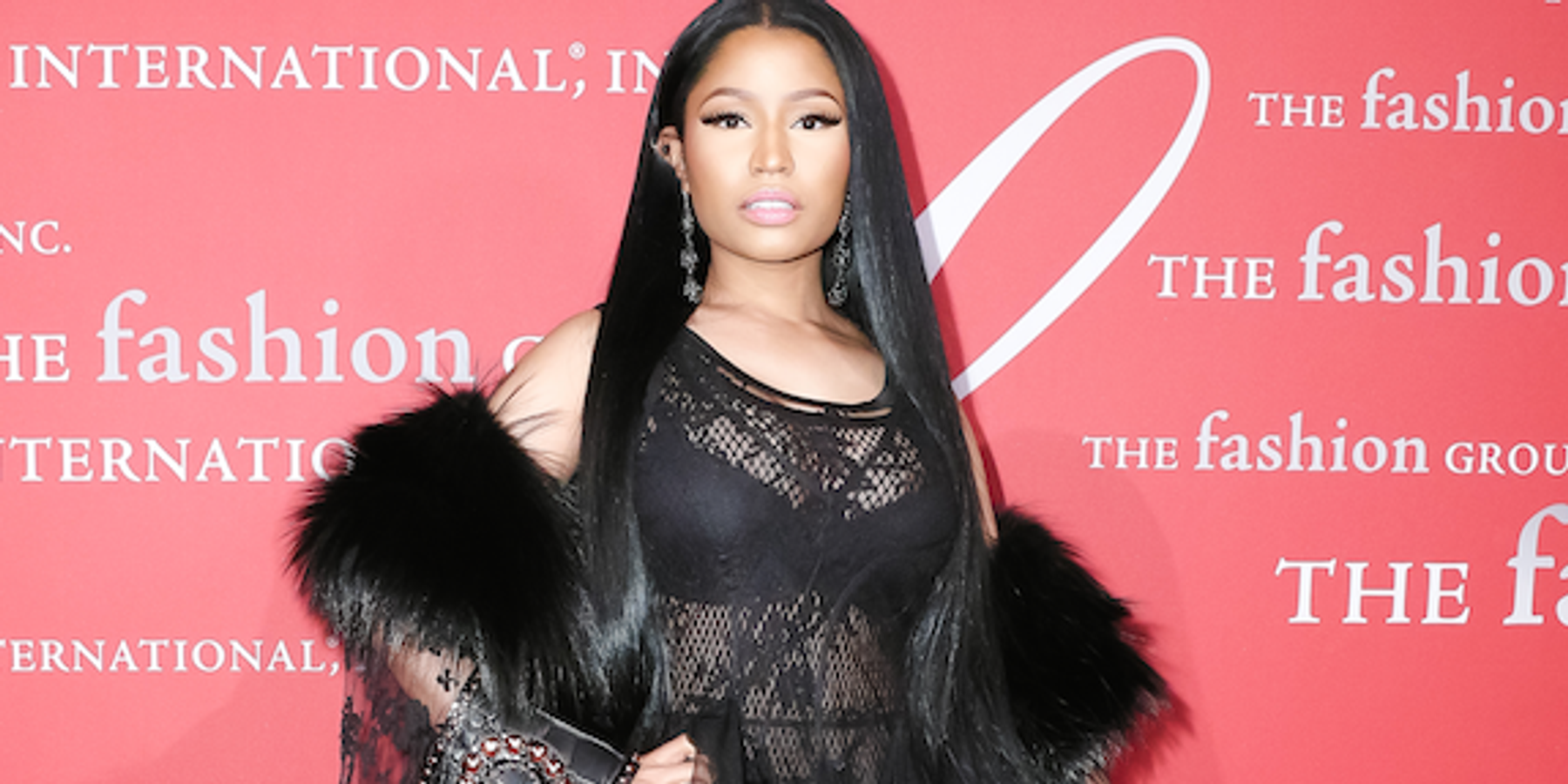 Drake Brought Nicki Minaj Onstage in Paris and Everything was Wonderful